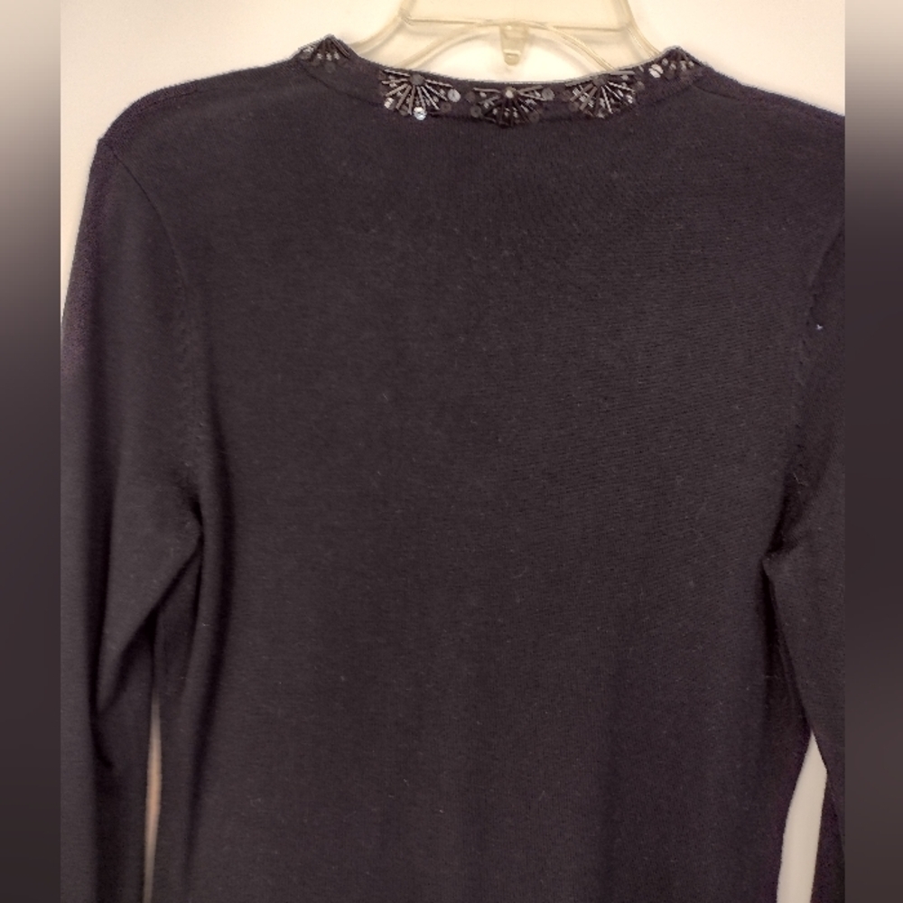 Black long blouse - Picture 8 of 11